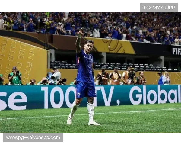 切尔西中场一脚长传带来单刀局面